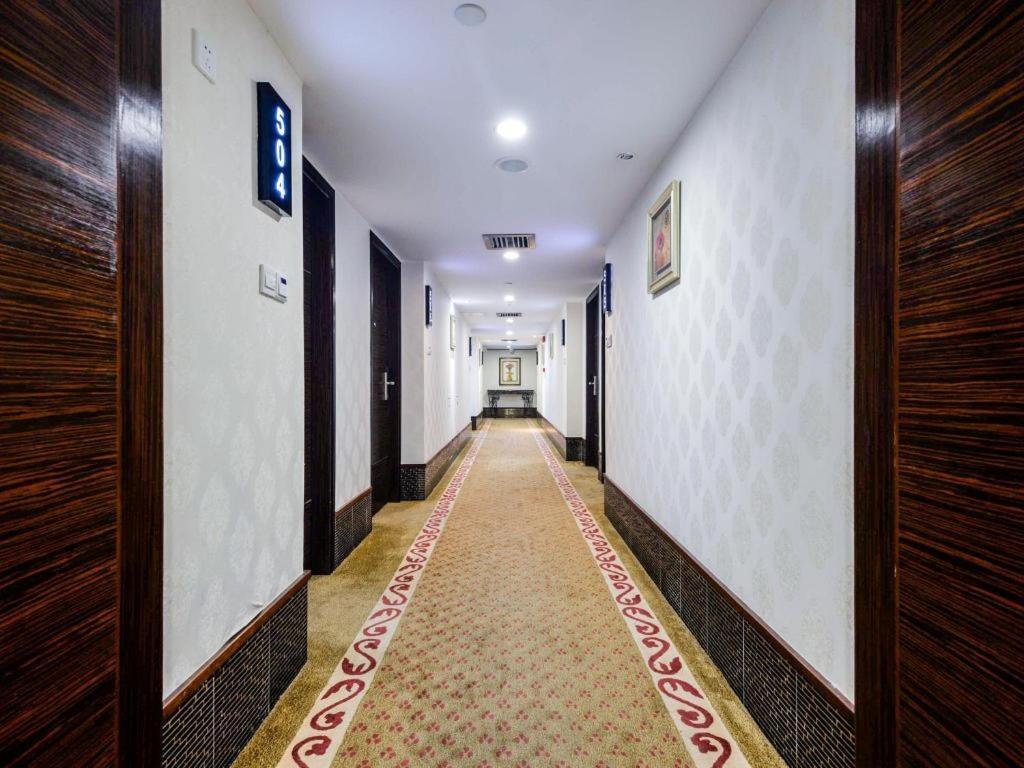 New World Hotel Guangzhou Exterior foto