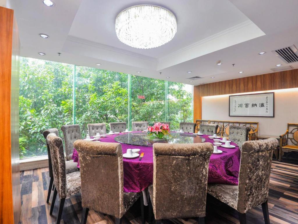New World Hotel Guangzhou Exterior foto